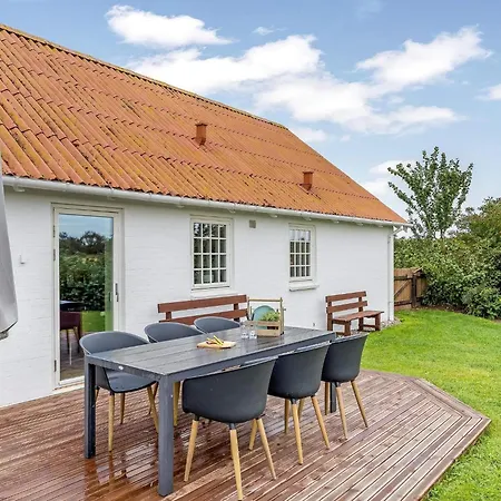 Holiday home 4 Star In